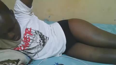 african_pussy2 online show from 11.18.25