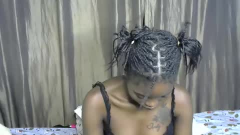 africana_slimqueen online show from 05.13.26
