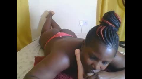 ELIZABETH online show from 09.25.25