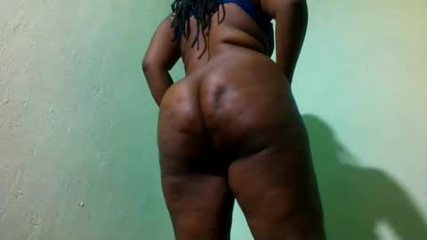 Snapshot of africangal6677 chatting on 05.26.26 africangal6677 online show from 05.26.26