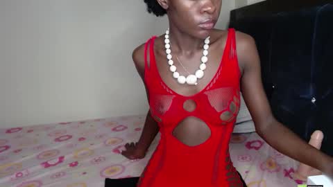 Mia online show from 10.05.25