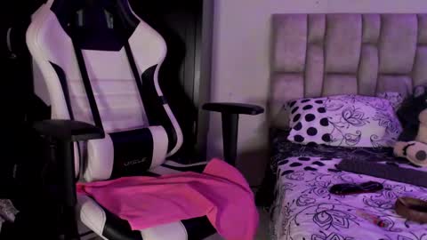 Snapshot of afrodita096 chatting on 02.05.25 afrodita096 online show from 02.05.25