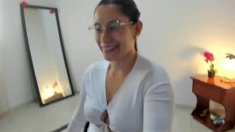 Snapshot of afrodita3123 chatting on 05.26.26 Lorena online show from 05.26.26