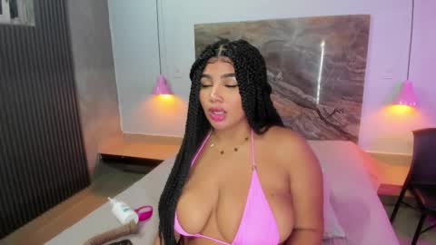 Afrodita Ross online show from 11.21.25