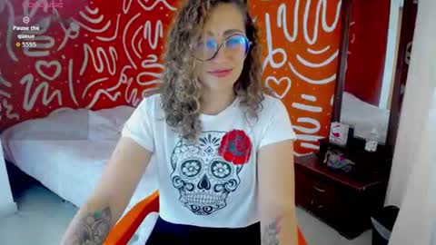 Snapshot of afrodita_solis chatting on 06.29.26 afrodita_solis online show from 06.29.26