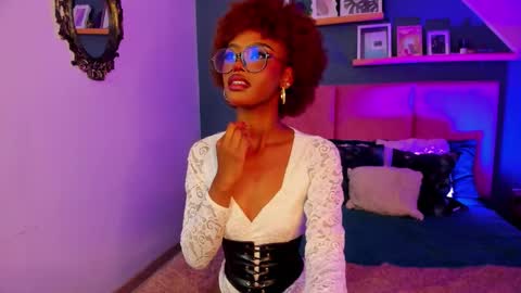 Snapshot of afrodita_sweeet chatting on 11.22.25 Afrodita online show from 11.22.25