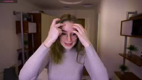 Snapshot of afroditacaree chatting on 02.20.26 Kind sensual Emma fav pattern 2266 online show from 02.20.26