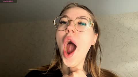 Snapshot of afroditacaree chatting on 03.27.26 Kind sensual Emma fav pattern 2266 online show from 03.27.26