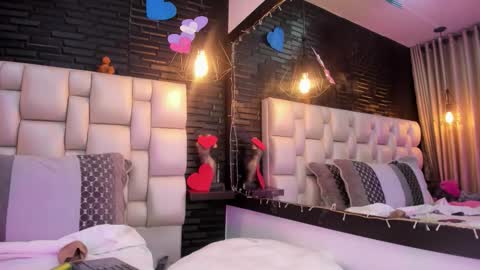 Snapshot of afroditagreenn chatting on 02.15.26 Afrodita online show from 02.15.26