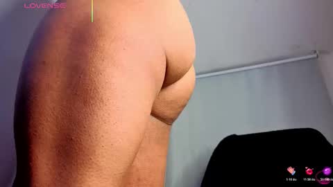 Snapshot of afrojayleof chatting on 01.12.26 Jayle online show from 01.12.26