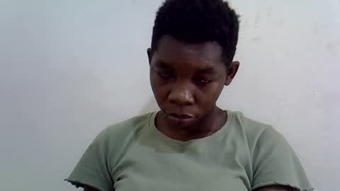 Snapshot of afronubians_ chatting on 01.26.25 pink and josphen online show from 01.26.25