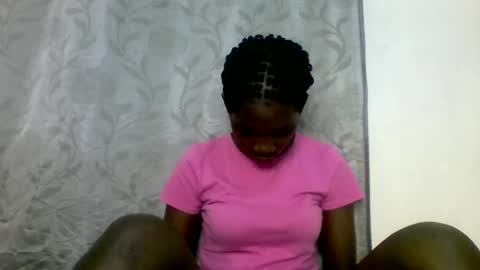 Snapshot of afronubians_ chatting on 02.02.25 pink and josphen online show from 02.02.25