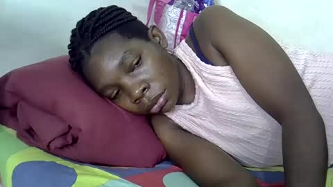 Snapshot of afronubians_ chatting on 02.19.25 pink and josphen online show from 02.19.25