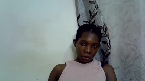 Snapshot of afronubians_ chatting on 02.19.25 pink and josphen online show from 02.19.25