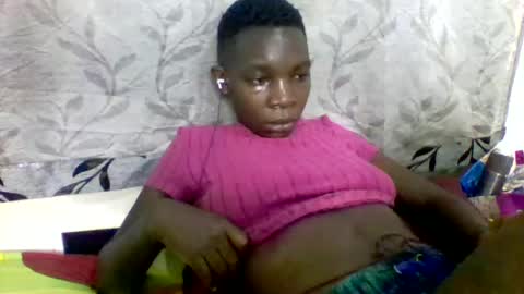 Snapshot of afronubians_ chatting on 03.05.25 pink and josphen online show from 03.05.25