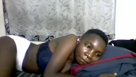 Snapshot of afronubians_ chatting on 03.07.25 pink and josphen online show from 03.07.25