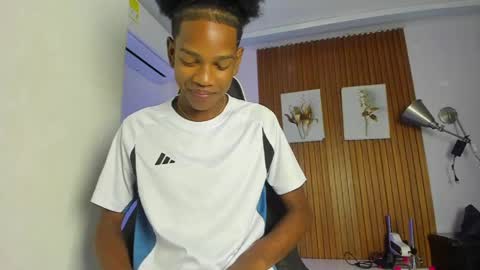 afrowayuu online show from 06.05.26