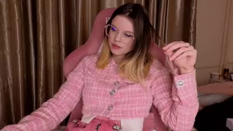 Snapshot of afterdarkduo chatting on 01.08.26 afterdarkduo online show from 01.08.26