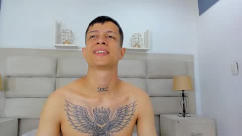 Snapshot of agarevans chatting on 12.03.25 AGAR online show from 12.03.25