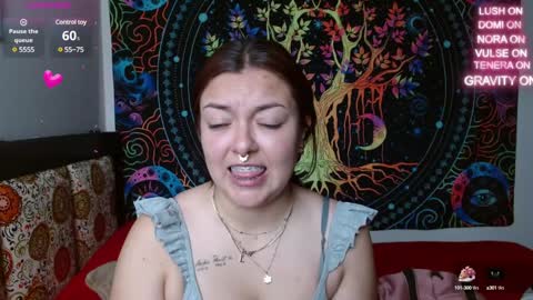 Snapshot of agata_a chatting on 02.07.25 Hanna online show from 02.07.25