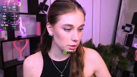 Snapshot of agata_li chatting on 12.17.25 Agata online show from 12.17.25