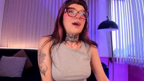 Agata Volkov online show from 03.18.26