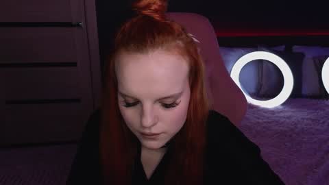 Snapshot of agatamoonlight chatting on 01.22.25 Agata online show from 01.22.25