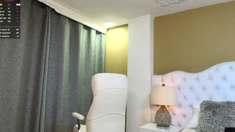 Snapshot of agatha_lenon chatting on 02.06.25 Agatha online show from 02.06.25