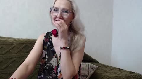 Snapshot of agatha_moore_ chatting on 02.02.25 Agatha online show from 02.02.25