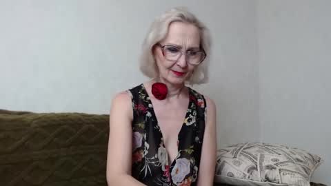 Snapshot of agatha_moore_ chatting on 02.02.25 Agatha online show from 02.02.25