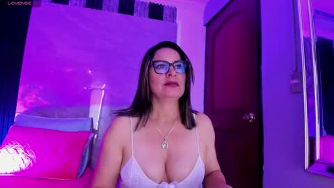 Snapshot of agatha_pleasure chatting on 02.10.26 agatha_pleasure online show from 02.10.26