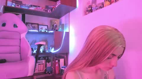 Camila     2 online show from 01.17.25