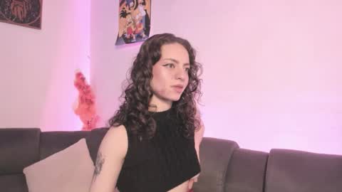 Camila     2 online show from 11.13.25