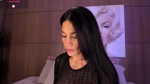    online show from 11.03.25