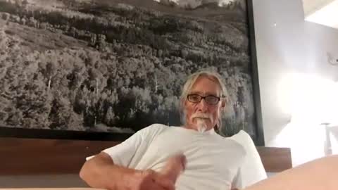 agedhardwood59618233 online show from 08.01.26