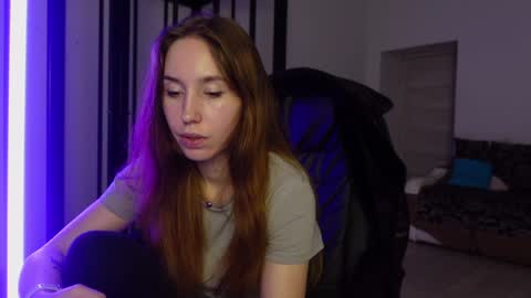Snapshot of agelina_summer chatting on 01.29.25 Agelina Lilly Laura online show from 01.29.25