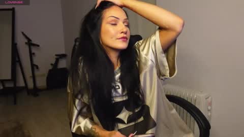 Snapshot of agelina_summer chatting on 03.21.26 Agelina Lilly Laura online show from 03.21.26