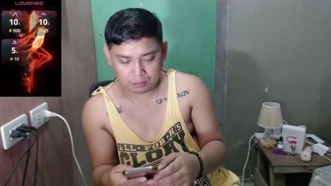 Snapshot of agentcummer_28 chatting on 03.05.25 Markii online show from 03.05.25