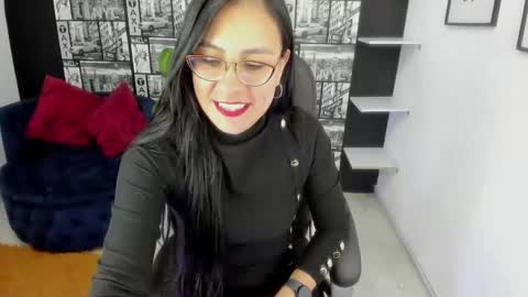 Aghata Moon online show from 01.22.25