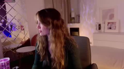 Snapshot of agnes_sky chatting on 03.25.26 Agnes online show from 03.25.26