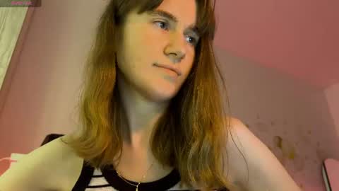 Snapshot of agniia257 chatting on 06.25.26 Kleya online show from 06.25.26