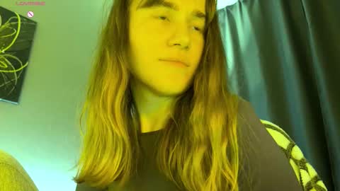 Snapshot of agnis257 chatting on 02.10.26 Agnis online show from 02.10.26