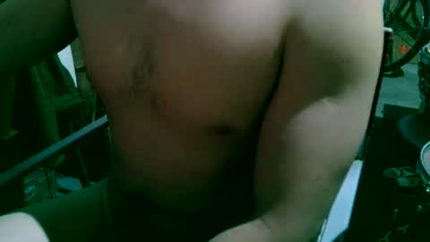 Snapshot of agustin_p chatting on 08.10.26 agustin_p online show from 08.10.26