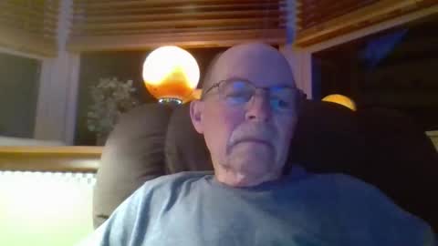 Snapshot of aguynrkfrd chatting on 06.10.26 aguynrkfrd online show from 06.10.26