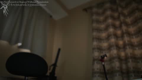 Snapshot of ah_ha chatting on 12.04.24 ah_ha online show from 12.04.24