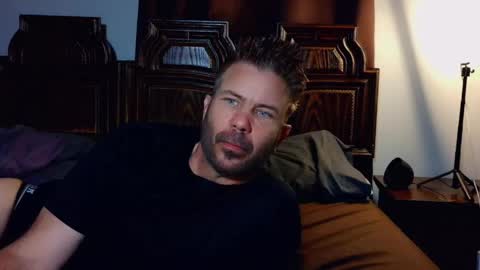 Blue Eyed Handsome Man online show from 03.26.26