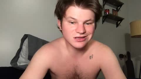 Snapshot of ahblah chatting on 12.14.25 ahblah online show from 12.14.25