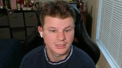 Snapshot of ahblah chatting on 01.08.26 ahblah online show from 01.08.26