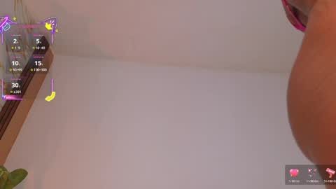 Snapshot of ahvi_ebony chatting on 05.13.26 Ahvi Ebony online show from 05.13.26
