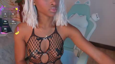 Snapshot of ahvi_ebony chatting on 05.14.26 Ahvi Ebony online show from 05.14.26